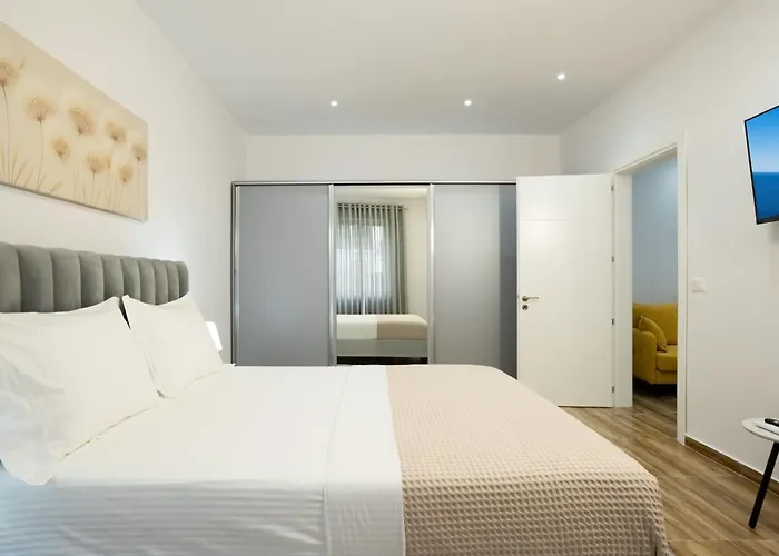 Апартаменты Bonzo Homes Тирана